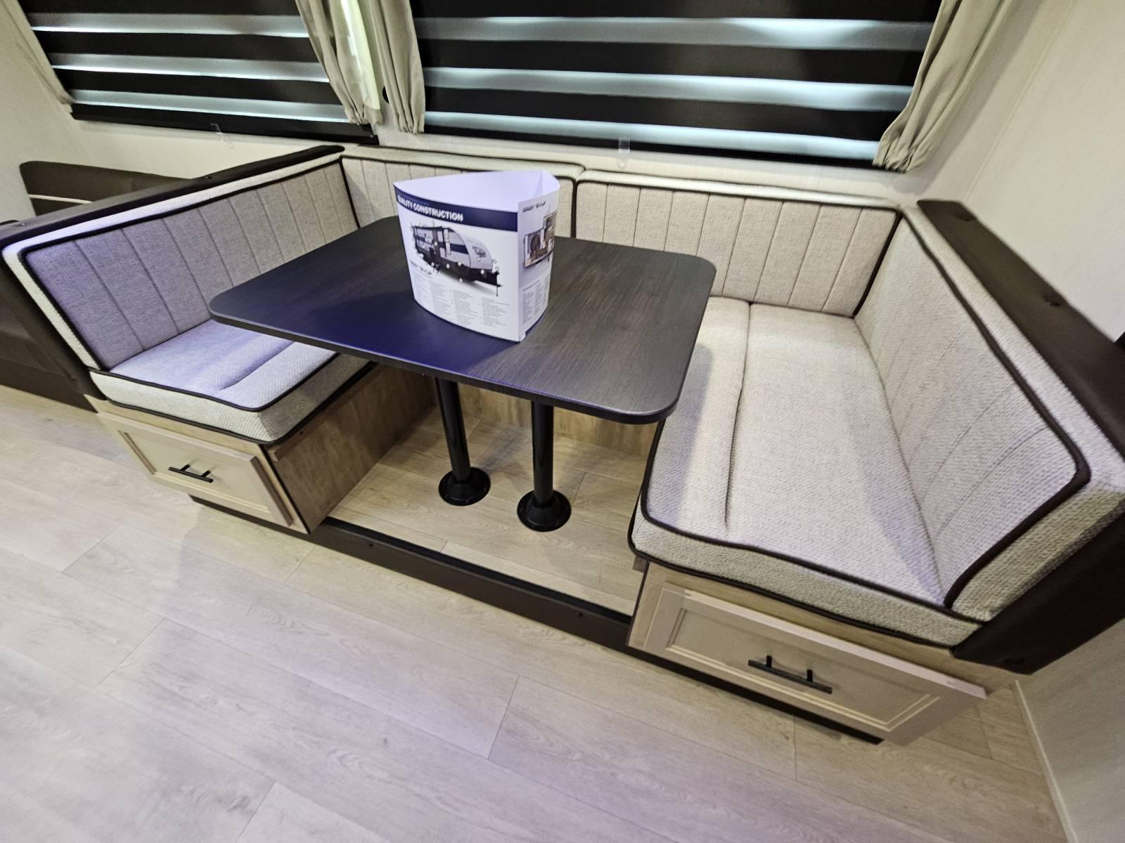 2026 Forest River 2026 Forest River Cherokee Grey Wolf - thumbnail 13