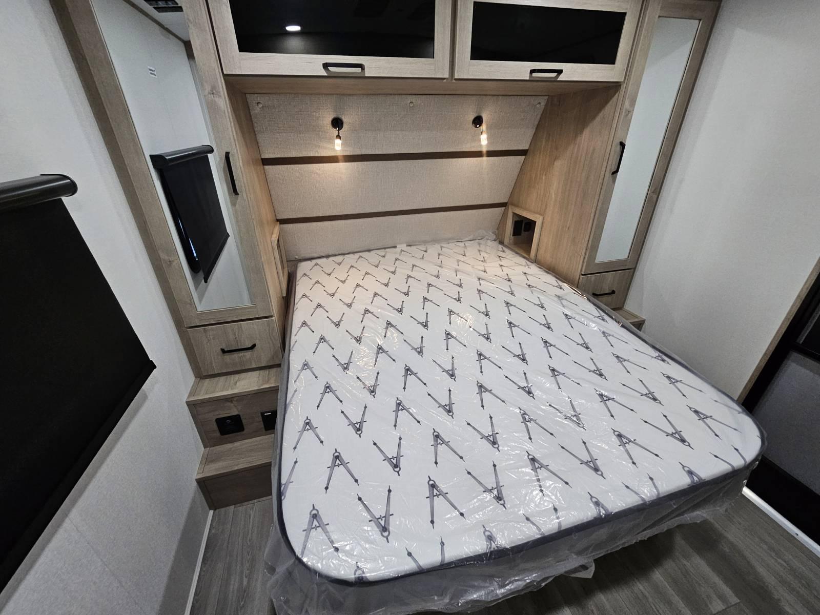 2026 Grand Design 2026 Grand Design Imagine - thumbnail 13