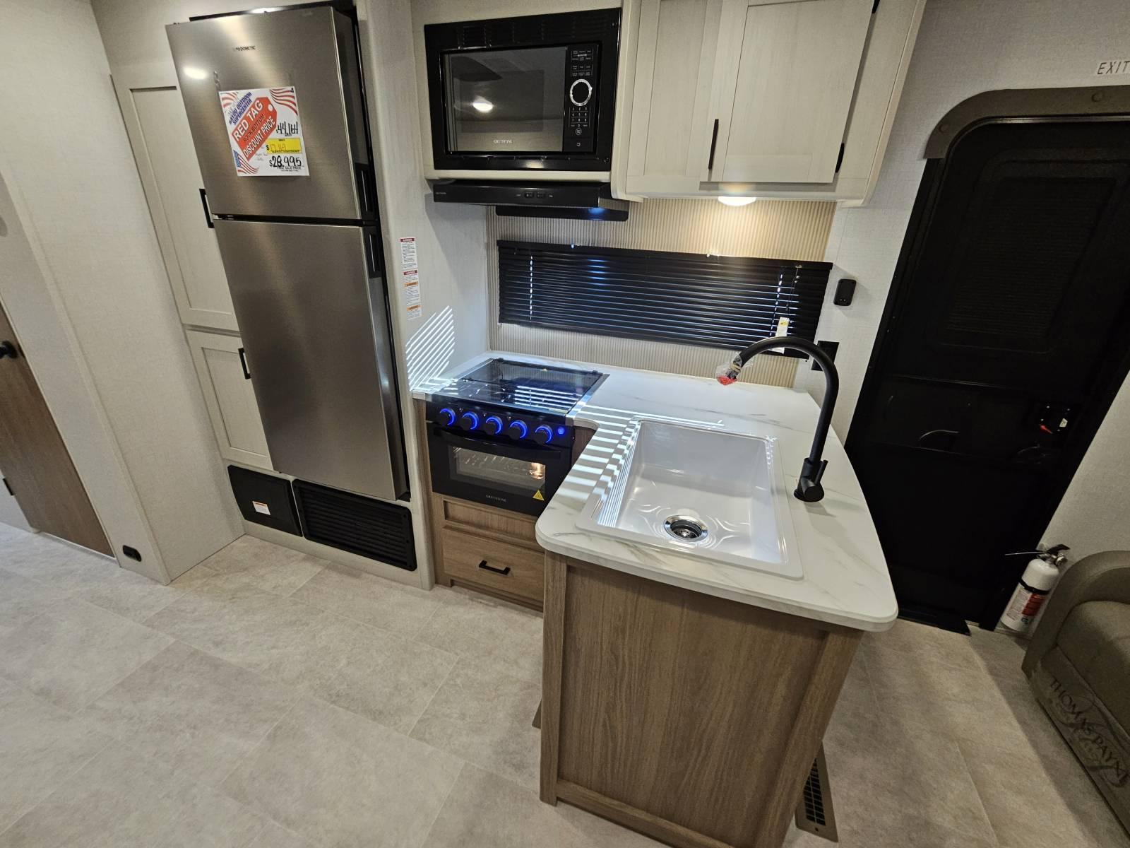 2026 Dutchmen 2026 Dutchmen Aspen Trail LE - thumbnail 9