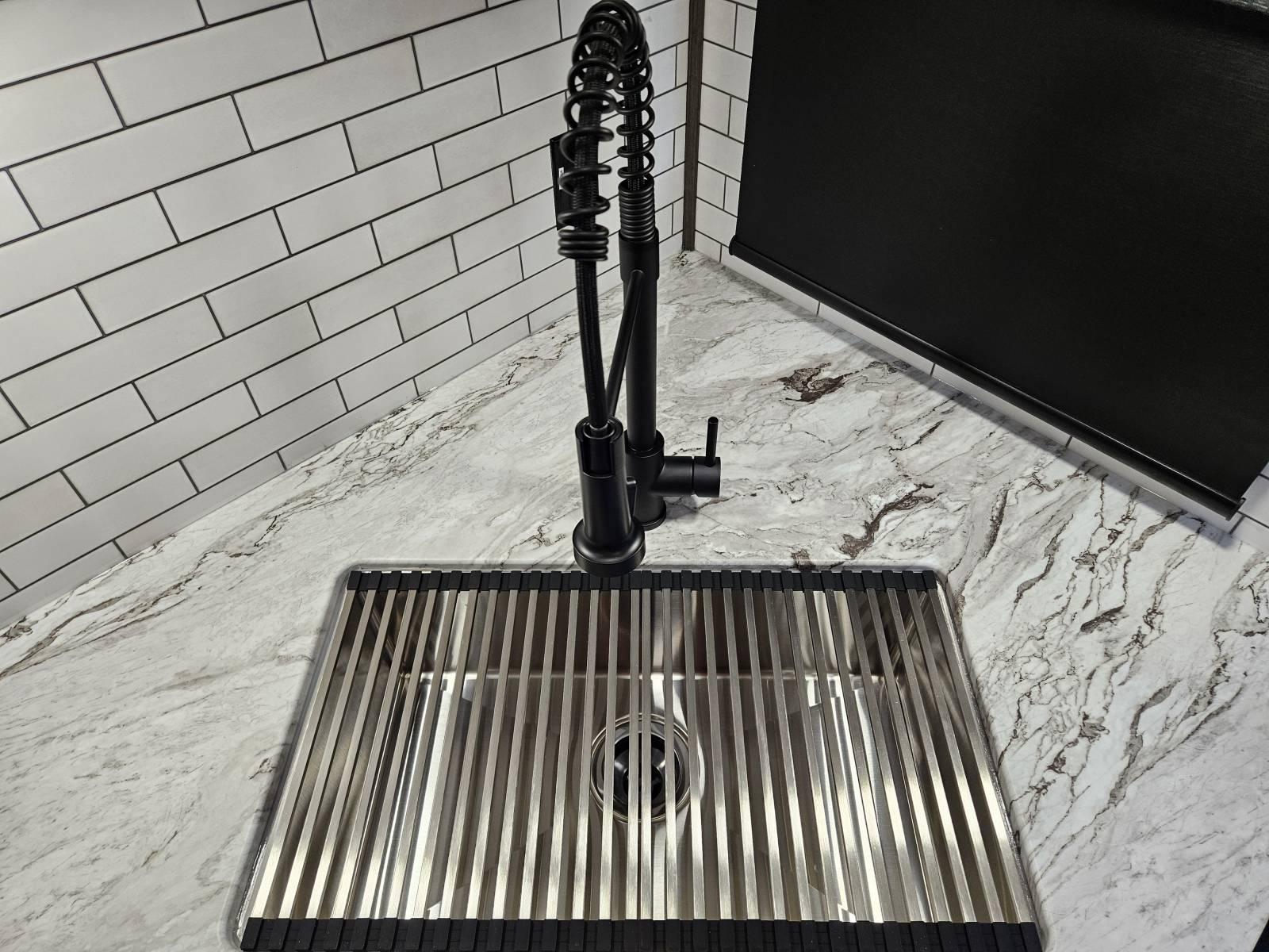 2026 Venture RV 2026 Venture RV SportTrek - thumbnail 11