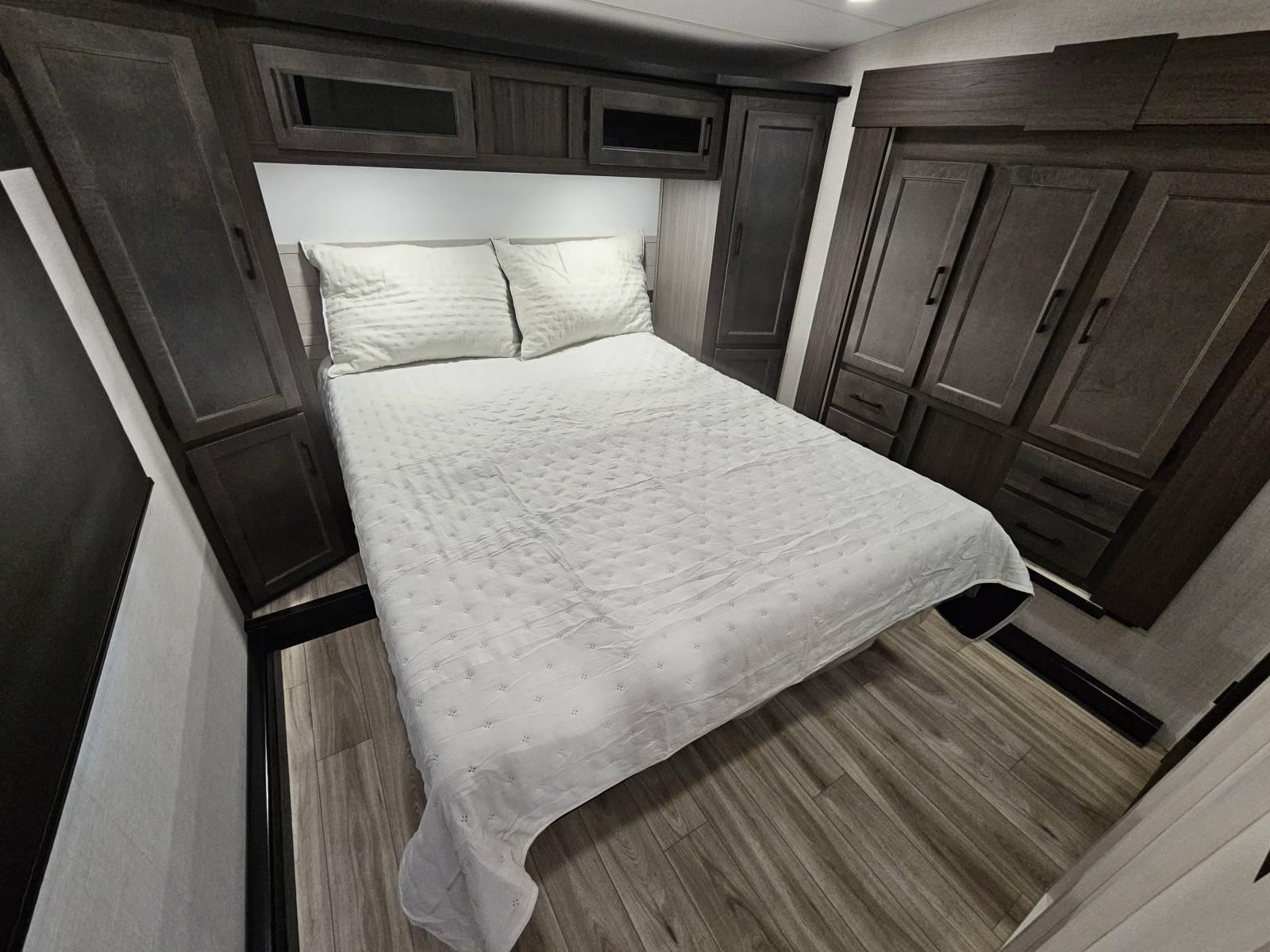 2026 Venture RV 2026 Venture RV SportTrek - thumbnail 15