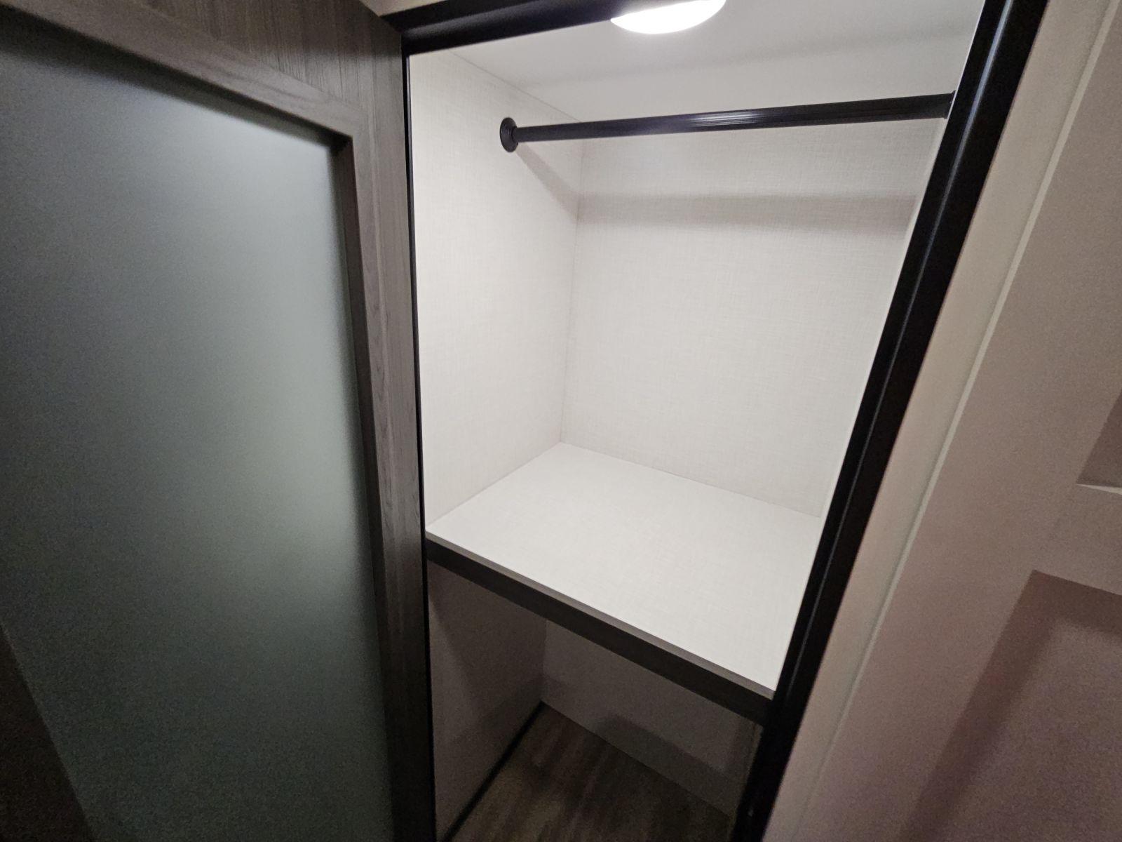 2026 Venture RV 2026 Venture RV SportTrek - thumbnail 17