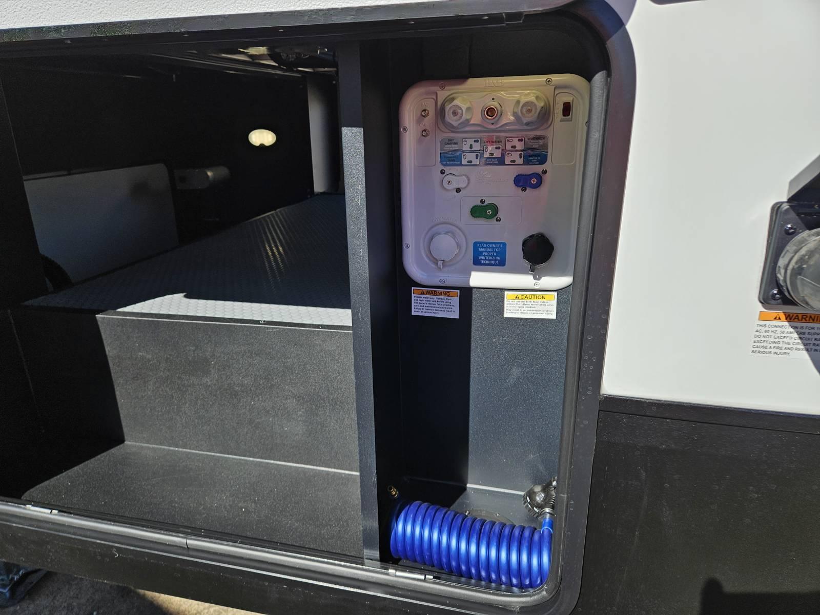 2026 Venture RV 2026 Venture RV SportTrek - thumbnail 33