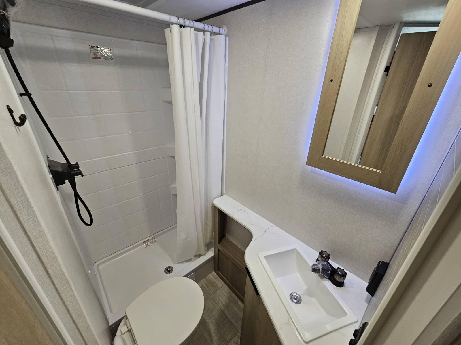 2026 Dutchmen 2026 Dutchmen Kodiak - thumbnail 16