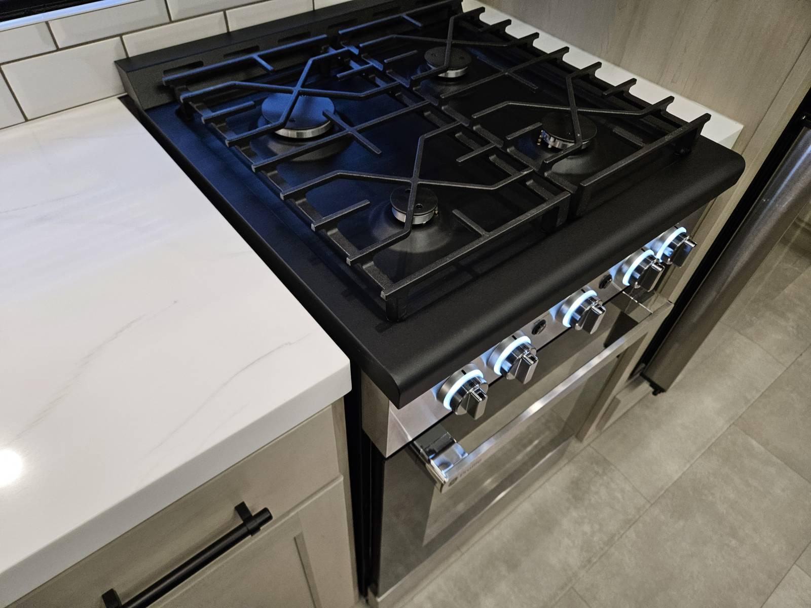 2026 Grand Design 2026 Grand Design Solitude - thumbnail 13