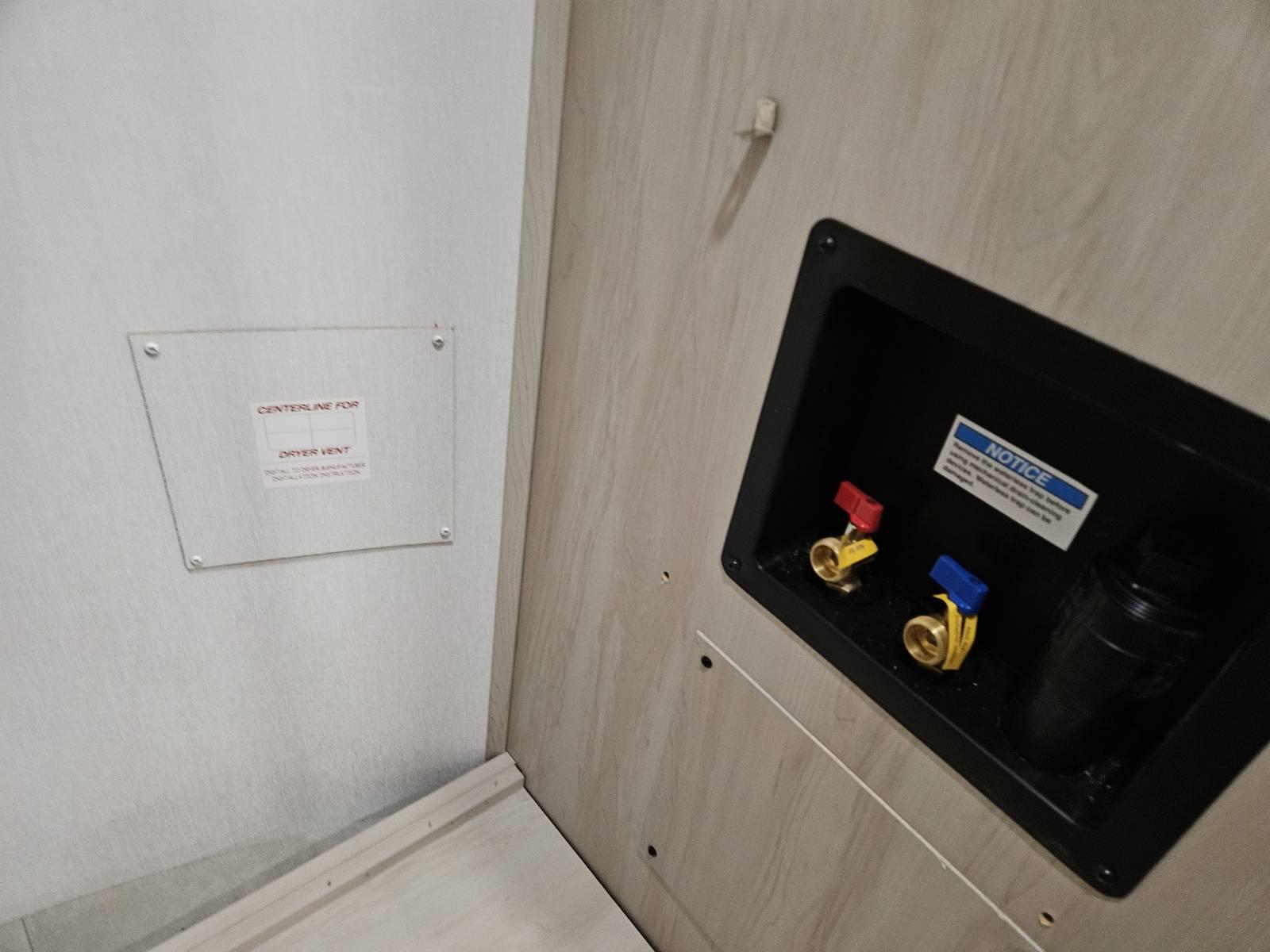 2026 Grand Design 2026 Grand Design Solitude - thumbnail 24