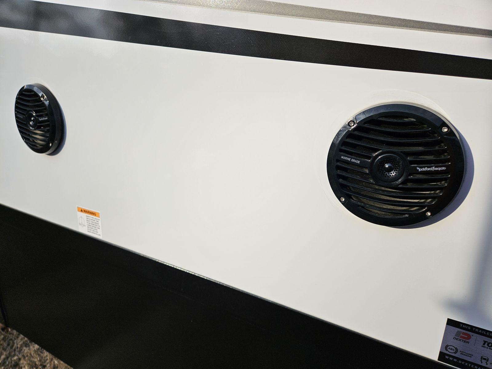 2026 Grand Design 2026 Grand Design Solitude - thumbnail 37