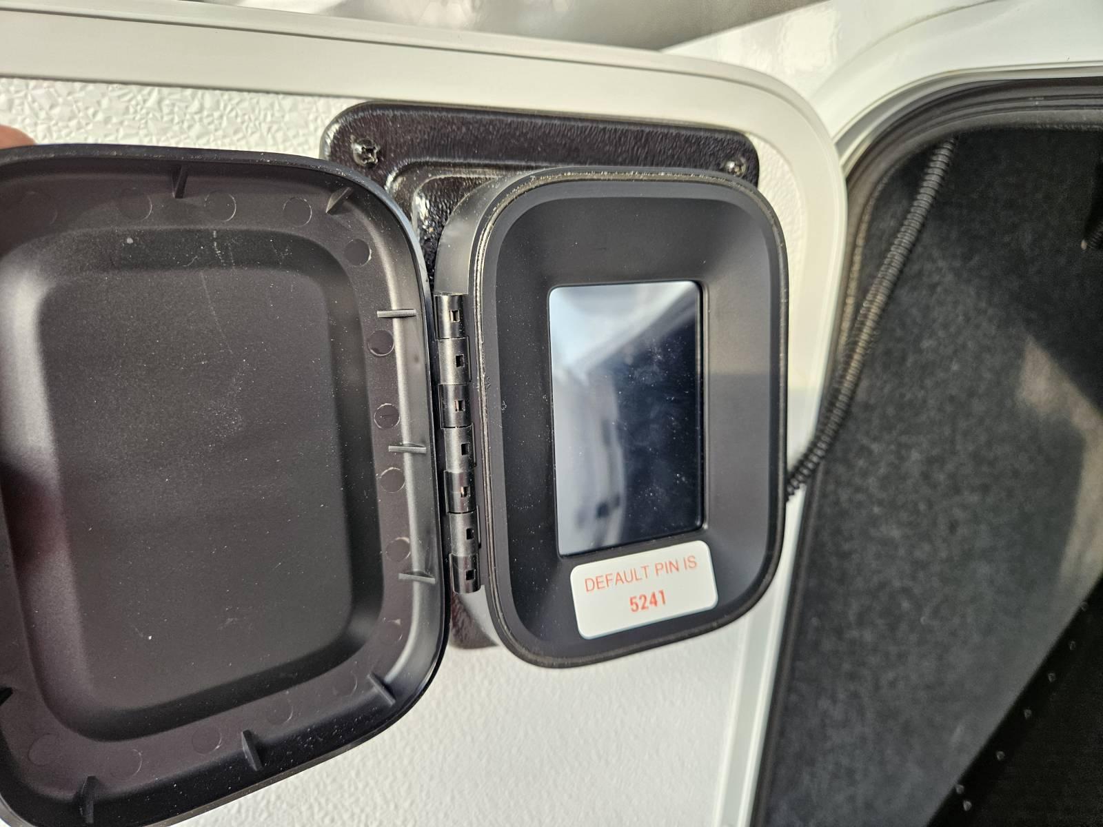 2026 Grand Design 2026 Grand Design Solitude - thumbnail 39