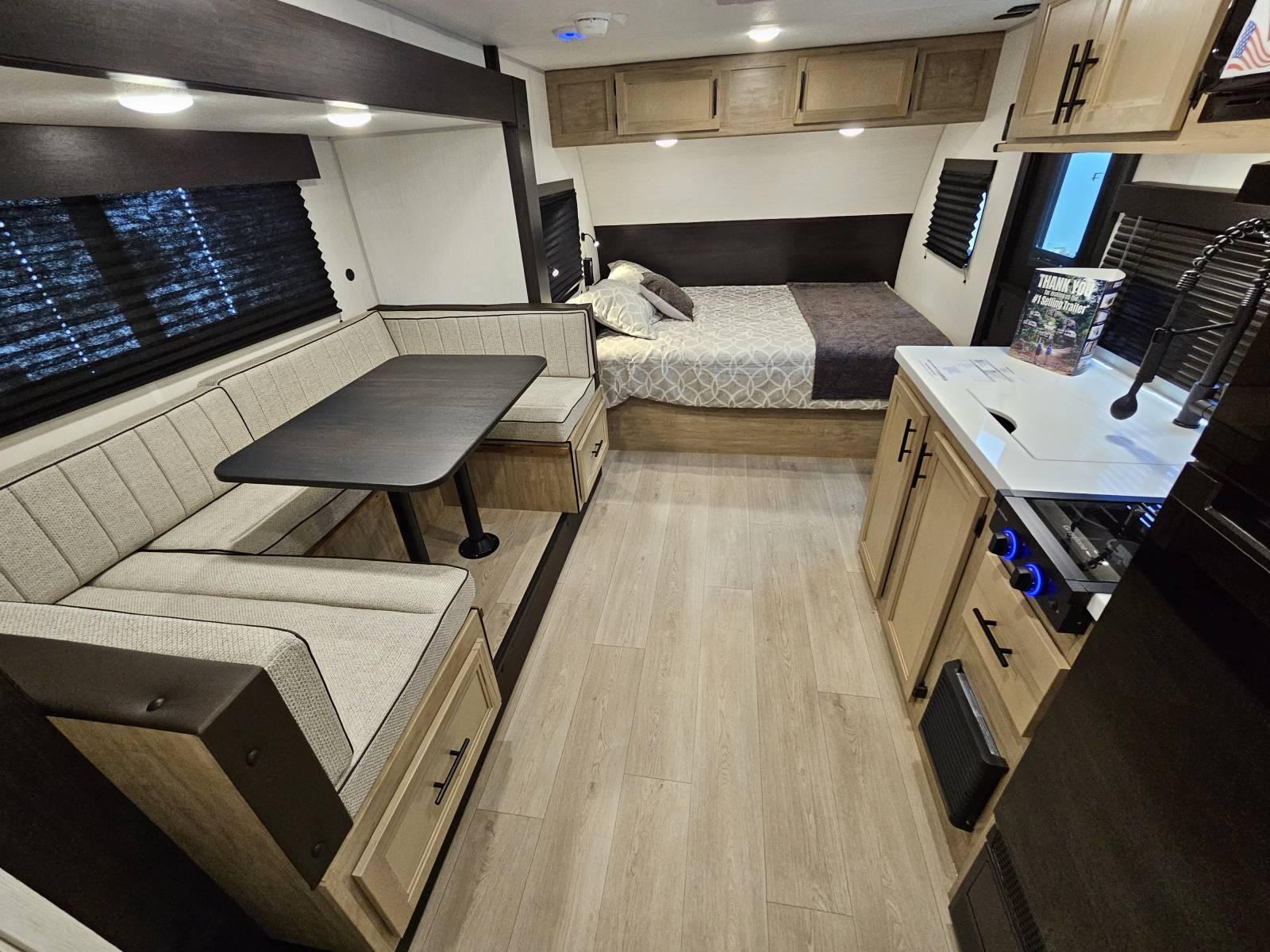 2026 Forest River 2026 Forest River Cherokee Wolf Pup Black Label - thumbnail 5