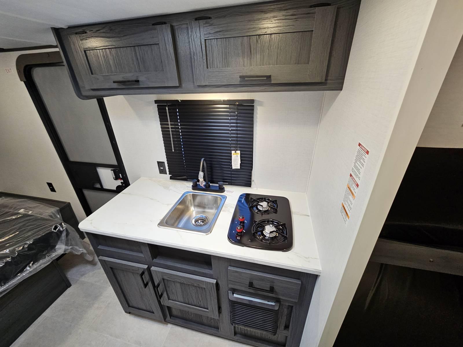 2026 Dutchmen 2026 Dutchmen Aspen Trail Mini - thumbnail 8