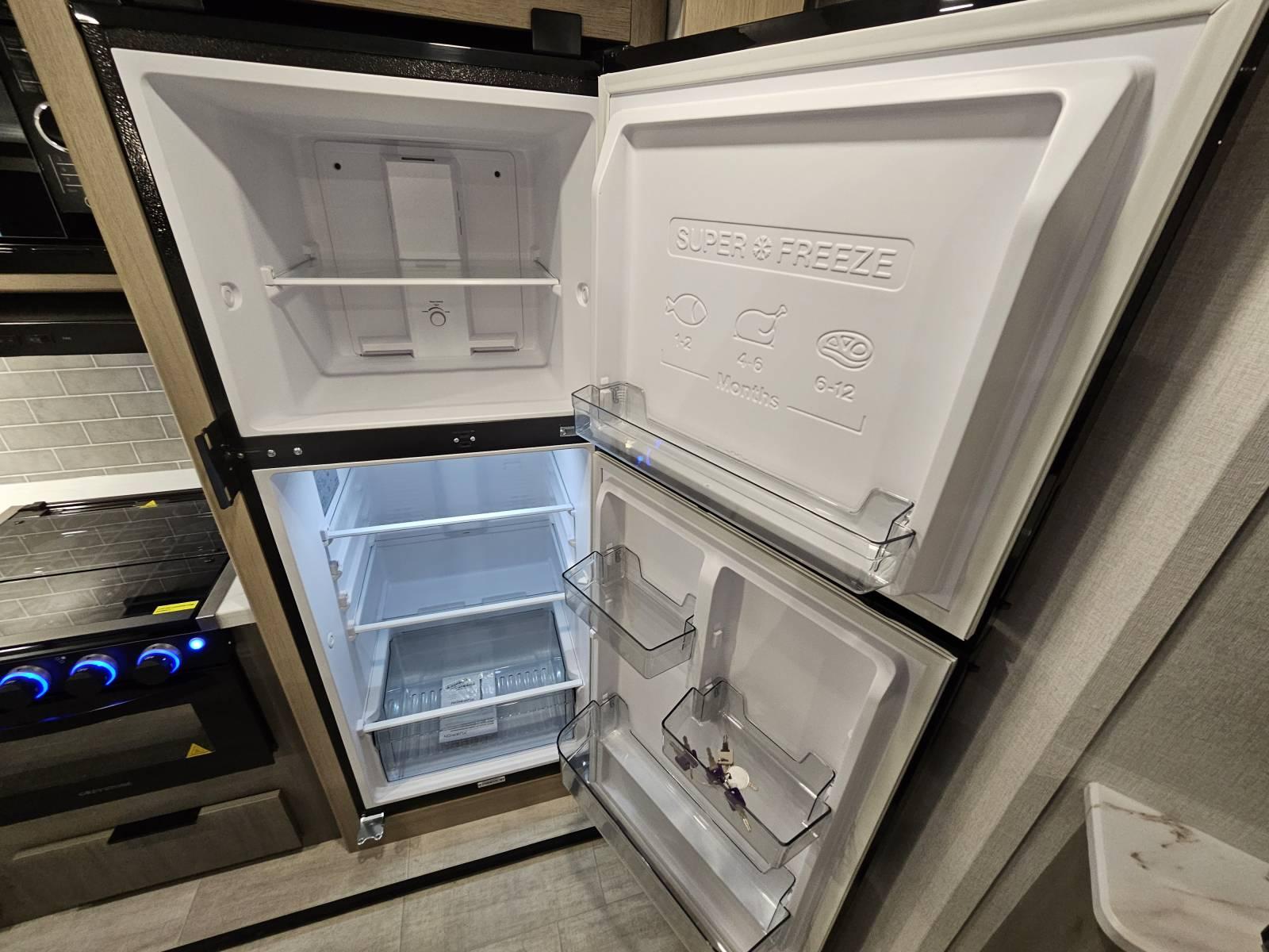 2026 Dutchmen 2026 Dutchmen Kodiak Ultimate - thumbnail 11