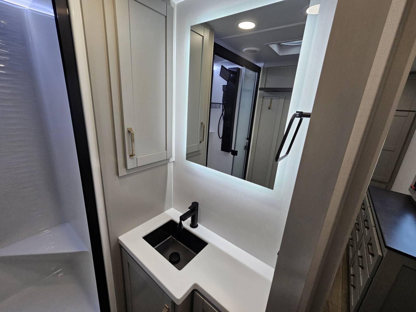 2026 Brinkley 2026 Brinkley Model Z AIR - thumbnail 24