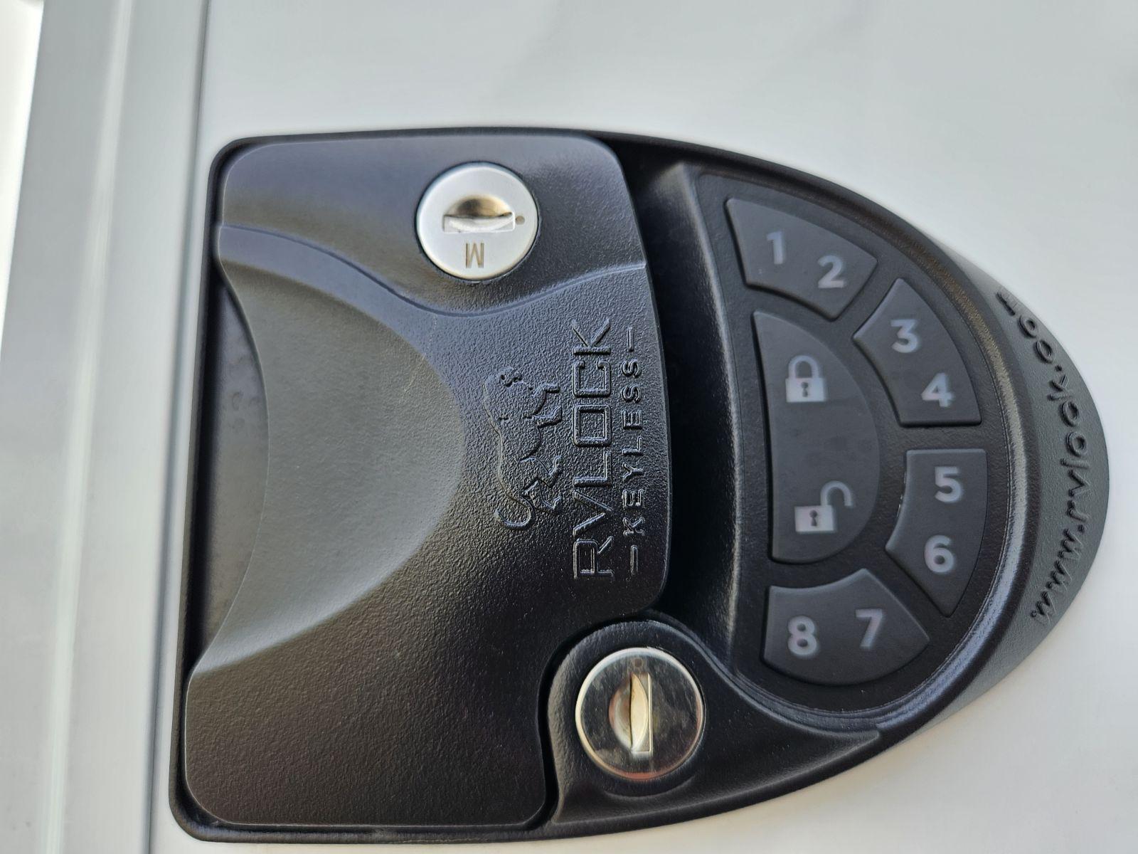 2026 Brinkley 2026 Brinkley Model Z AIR - thumbnail 29