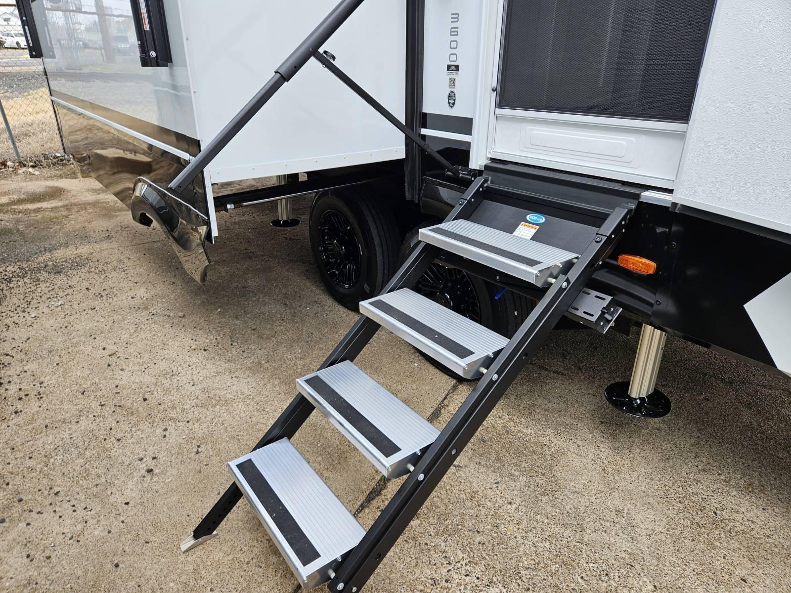 2026 Brinkley 2026 Brinkley Model Z - thumbnail 30