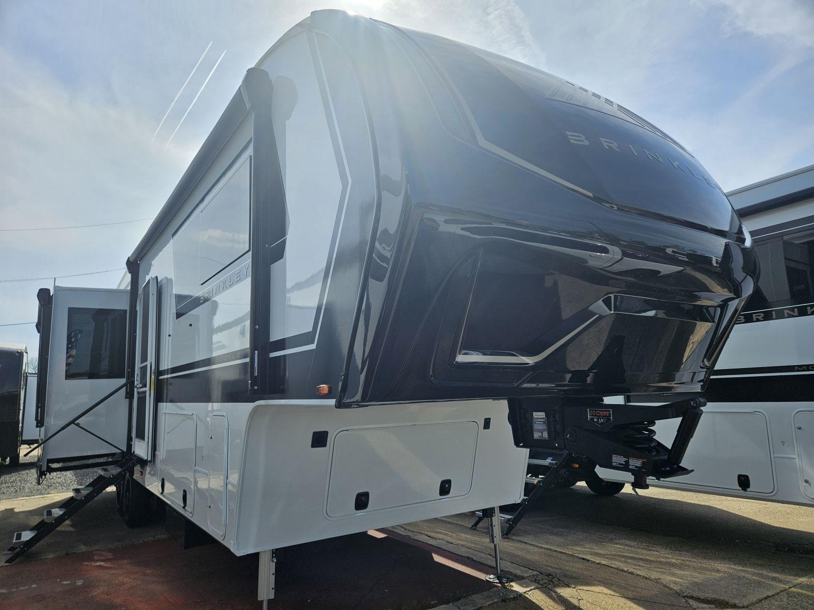 2026 Brinkley 2026 Brinkley Model Z - thumbnail 40