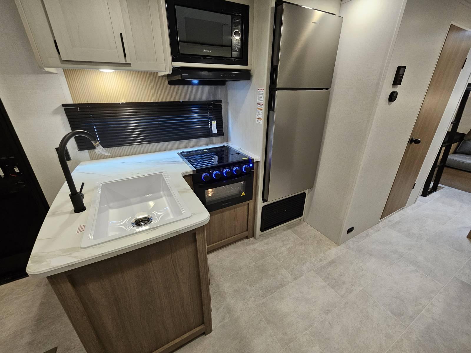 2026 Dutchmen 2026 Dutchmen Aspen Trail - thumbnail 8