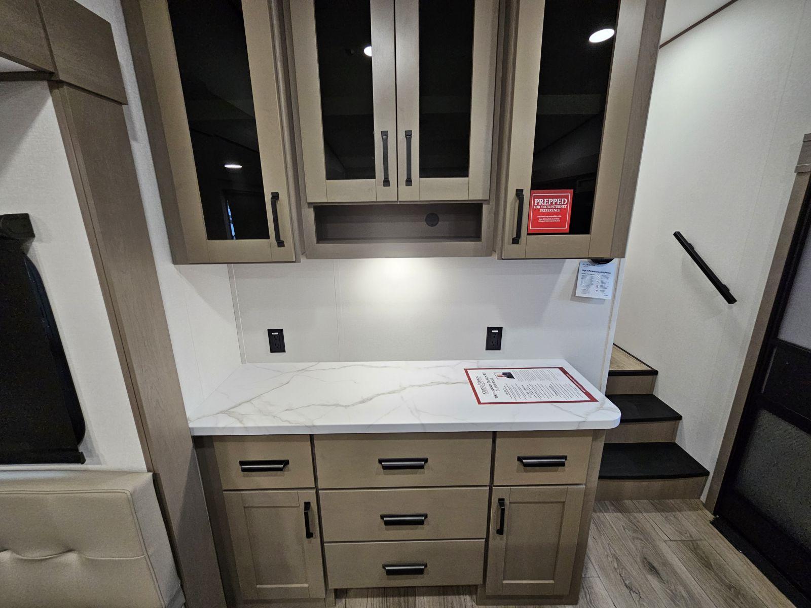 2026 Grand Design 2026 Grand Design Reflection 100 Series - thumbnail 13