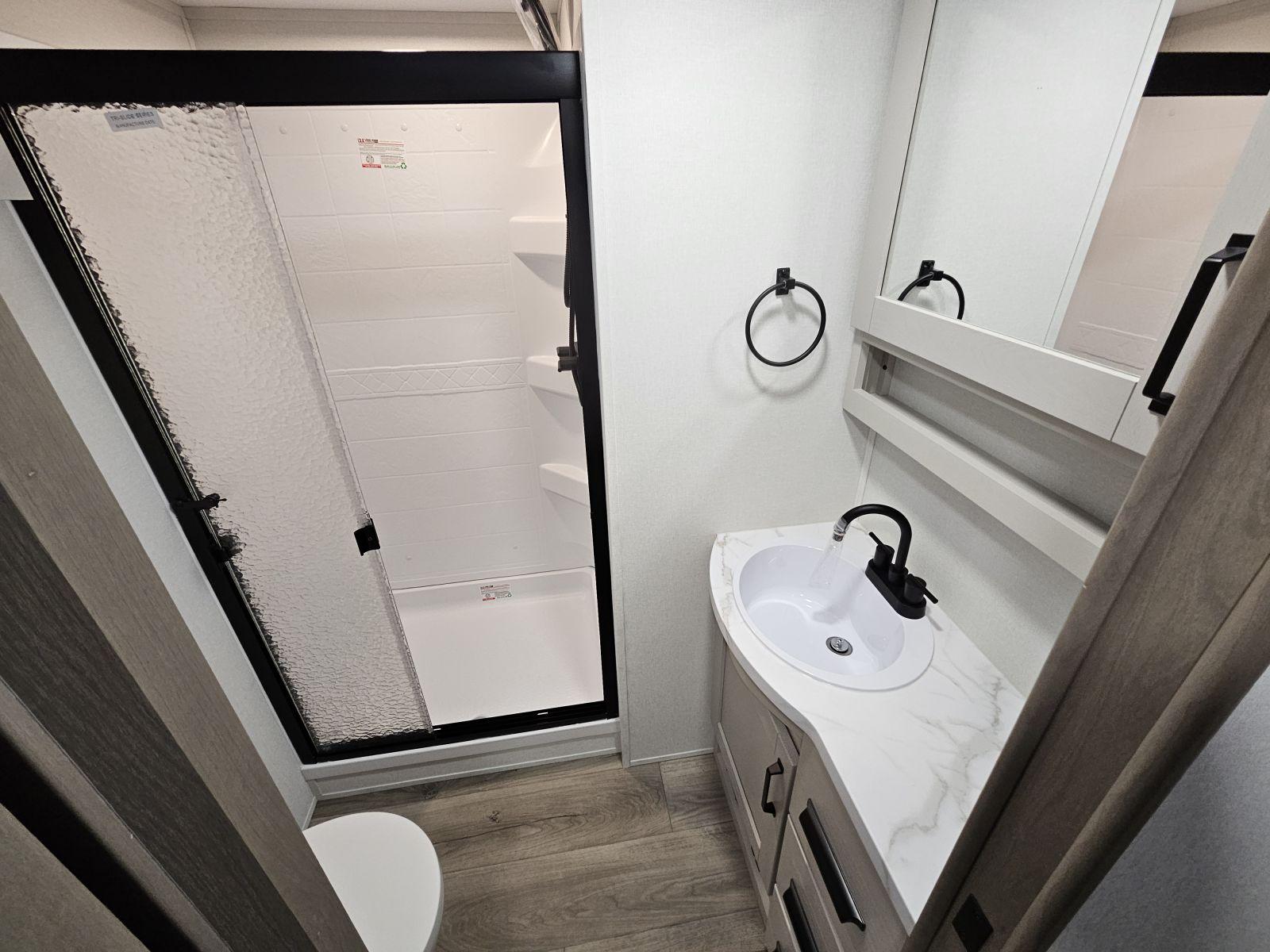 2026 Grand Design 2026 Grand Design Reflection 100 Series - thumbnail 20