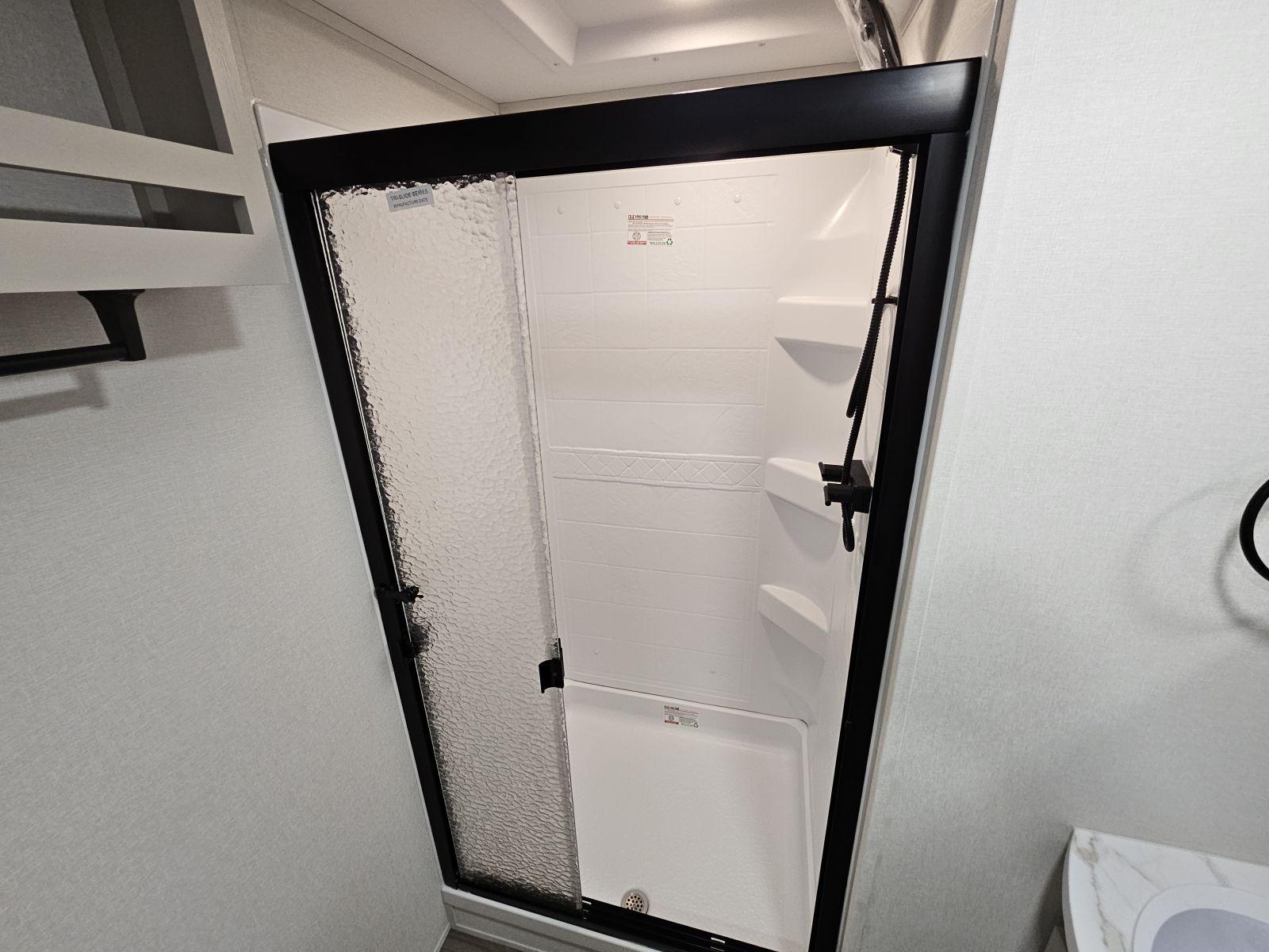 2026 Grand Design 2026 Grand Design Reflection 100 Series - thumbnail 22