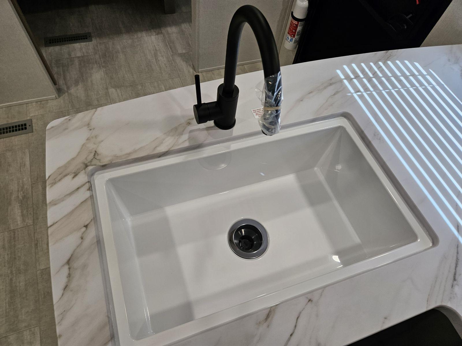 2026 Dutchmen 2026 Dutchmen Kodiak - thumbnail 10