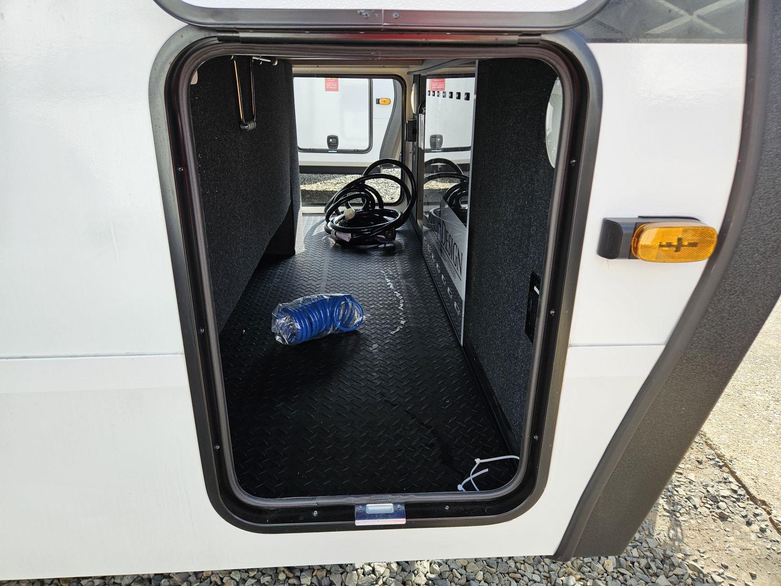 2026 Grand Design 2026 Grand Design Reflection - thumbnail 25