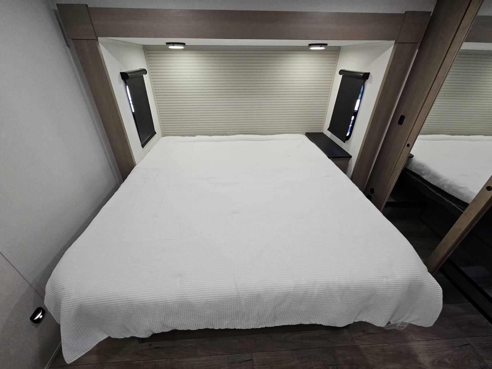 2026 Grand Design 2026 Grand Design Reflection - thumbnail 17