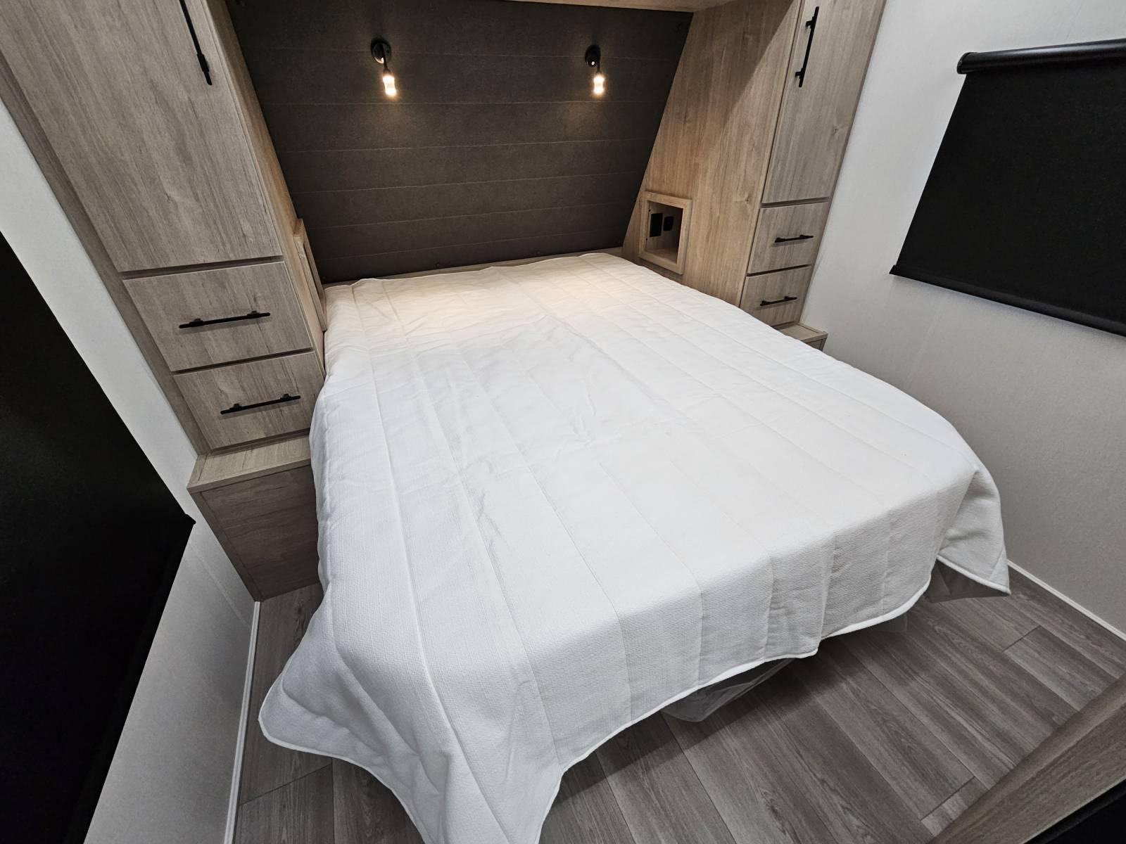 2026 Grand Design 2026 Grand Design Imagine - thumbnail 14