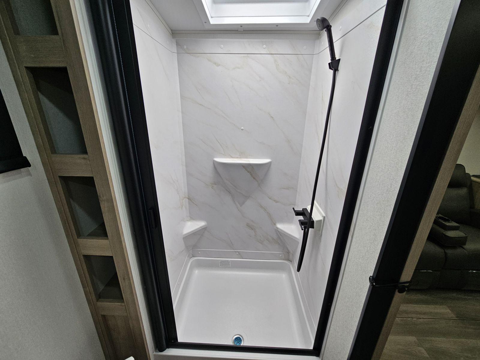 2026 Grand Design 2026 Grand Design Imagine - thumbnail 17