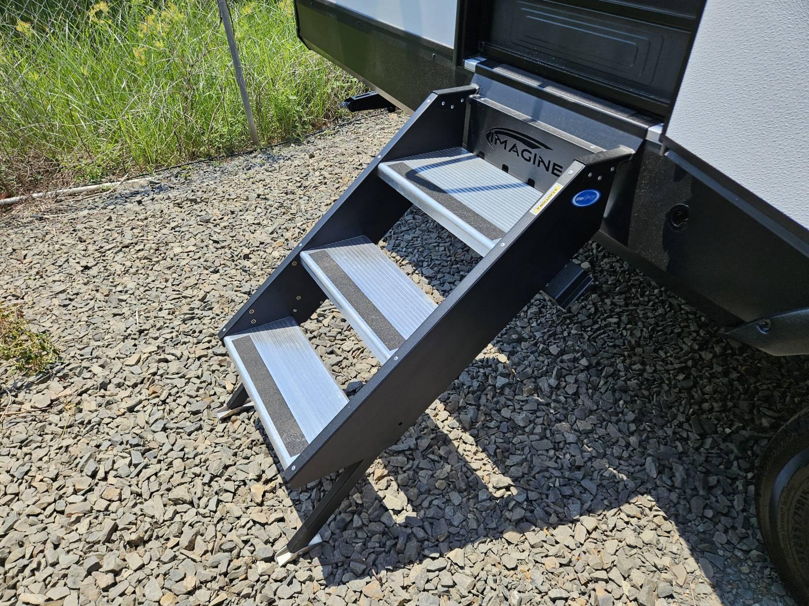 2026 Grand Design 2026 Grand Design Imagine - thumbnail 21