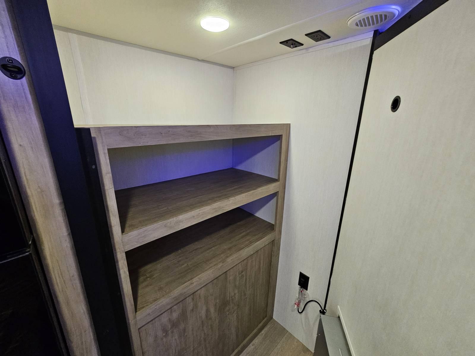 2026 Forest River 2026 Forest River Cherokee Grey Wolf - thumbnail 12