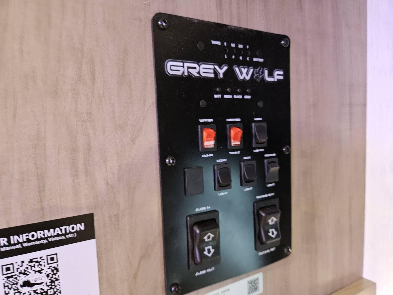 2026 Forest River 2026 Forest River Cherokee Grey Wolf - thumbnail 20