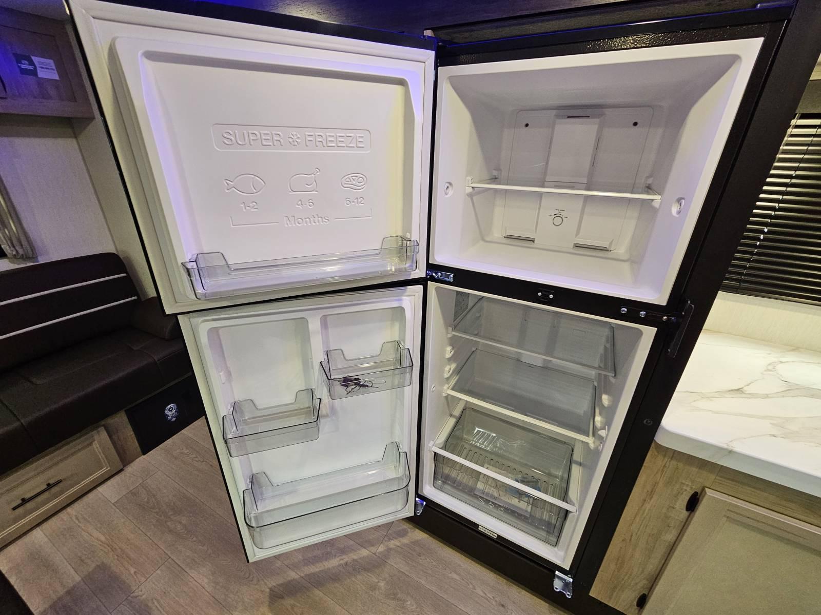 2026 Forest River 2026 Forest River Cherokee Grey Wolf - thumbnail 12