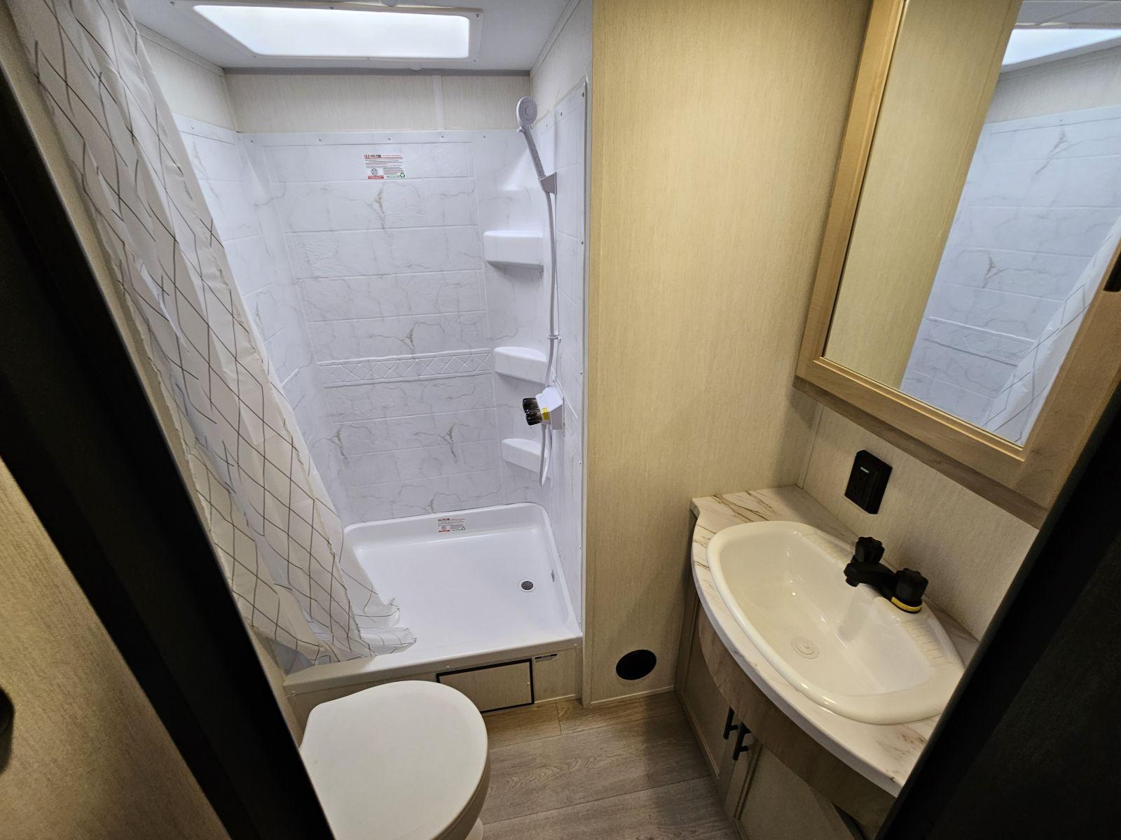 2026 Forest River 2026 Forest River Cherokee Grey Wolf - thumbnail 18