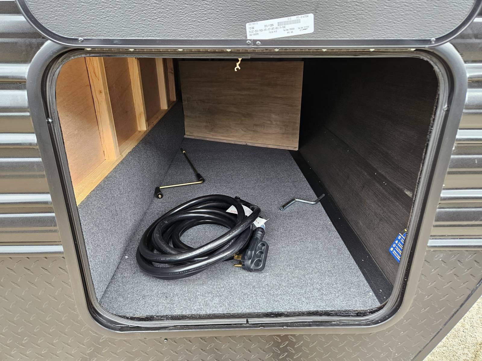 2026 Forest River 2026 Forest River Cherokee Grey Wolf - thumbnail 23