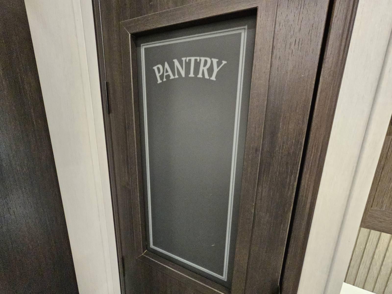 2026 Forest River 2026 Forest River Cherokee Arctic Wolf Suite - thumbnail 14