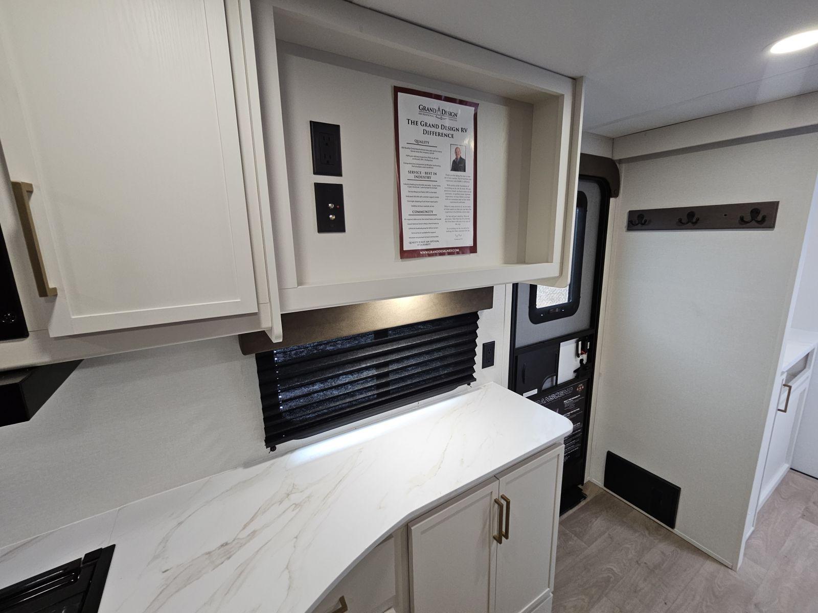 2026 Grand Design 2026 Grand Design Transcend Xplor - thumbnail 8