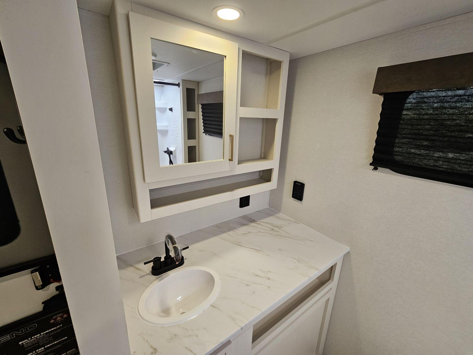 2026 Grand Design 2026 Grand Design Transcend Xplor - thumbnail 15