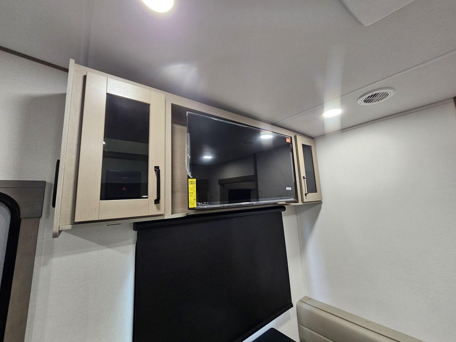 2026 Grand Design 2026 Grand Design Reflection 100 Series - thumbnail 8