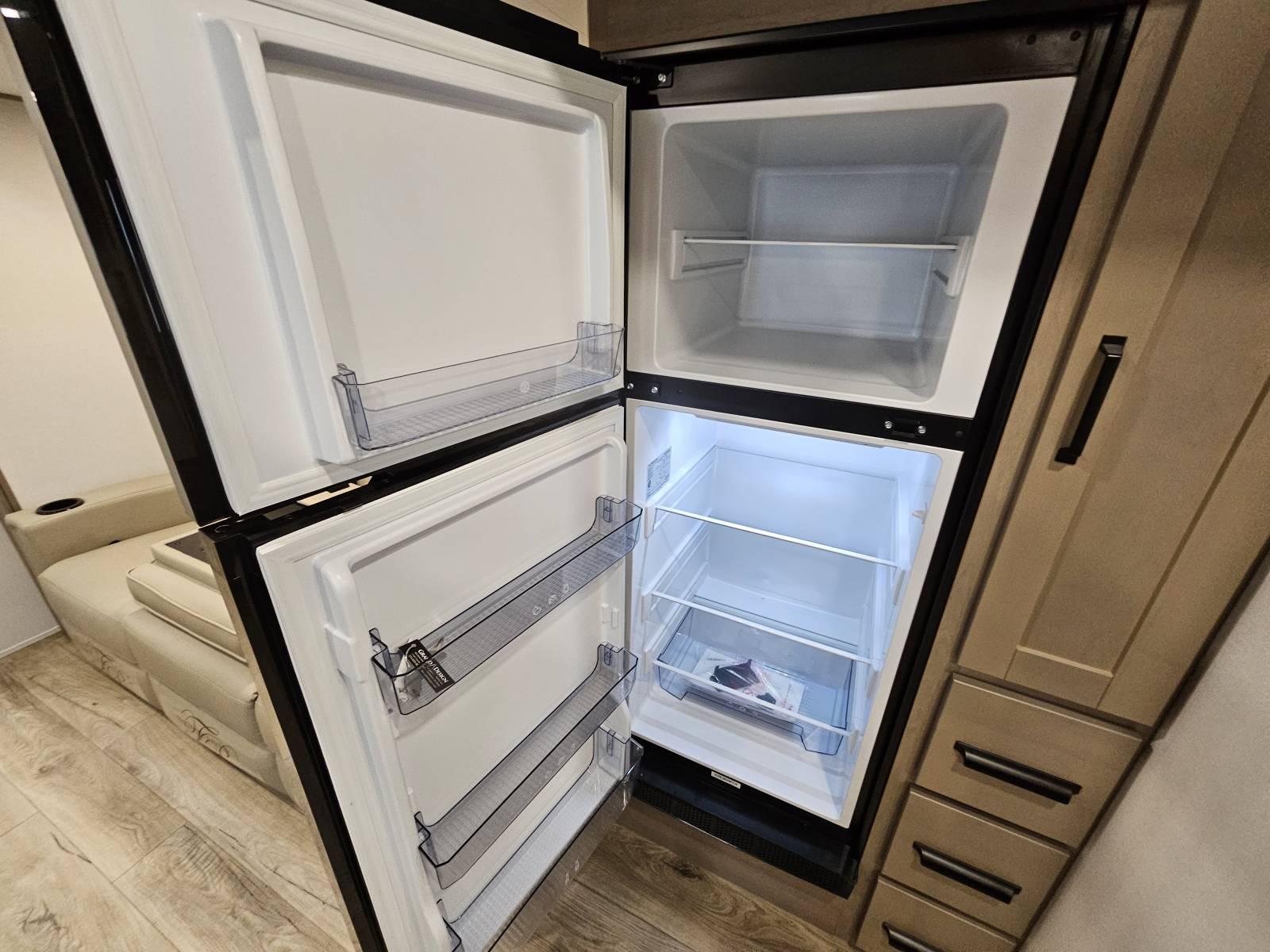 2026 Grand Design 2026 Grand Design Reflection 100 Series - thumbnail 12