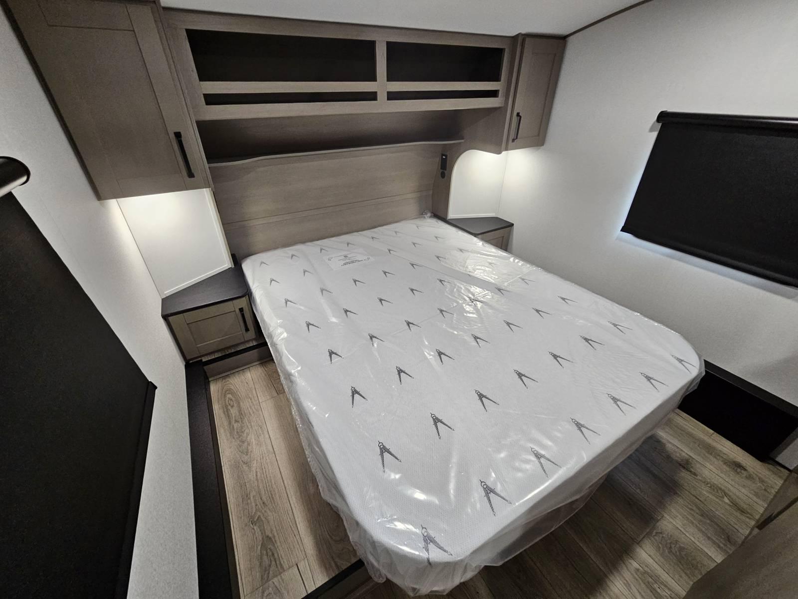 2026 Grand Design 2026 Grand Design Reflection 100 Series - thumbnail 15