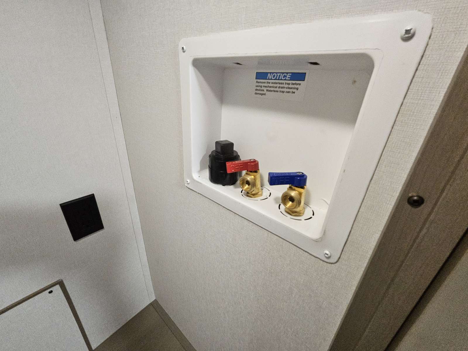 2026 Grand Design 2026 Grand Design Reflection 100 Series - thumbnail 18