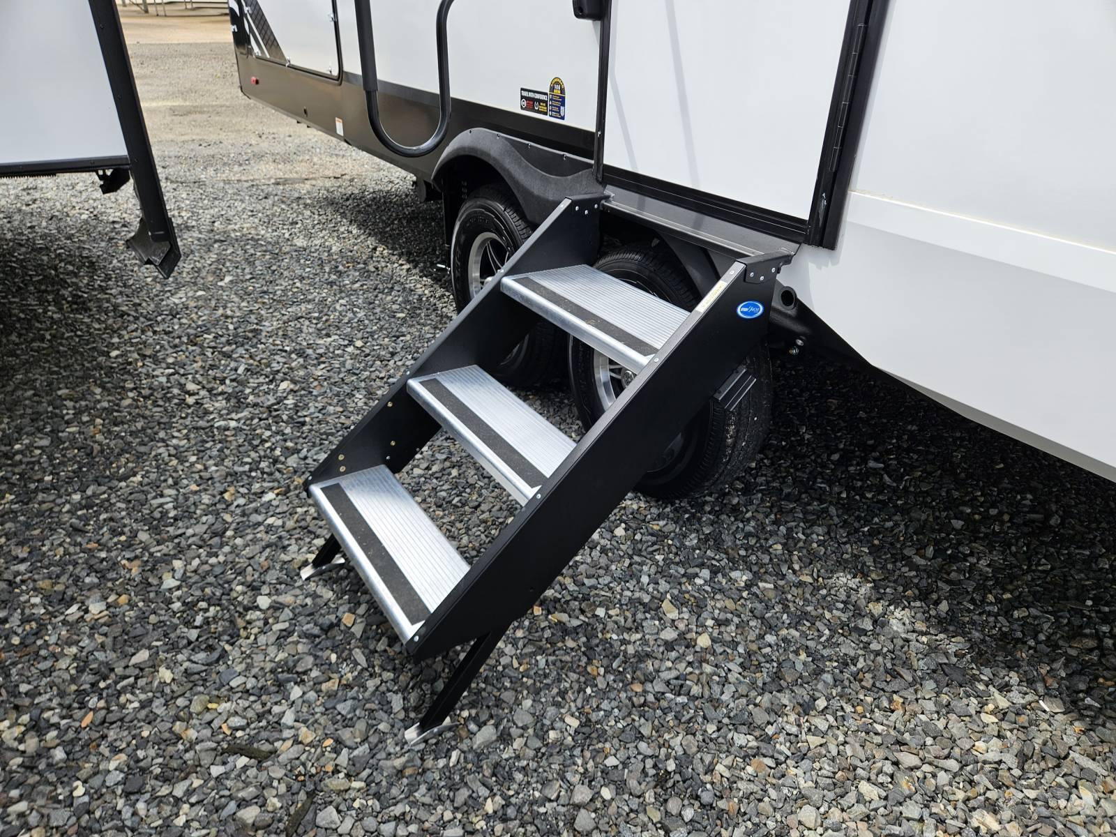 2026 Grand Design 2026 Grand Design Reflection 100 Series - thumbnail 29