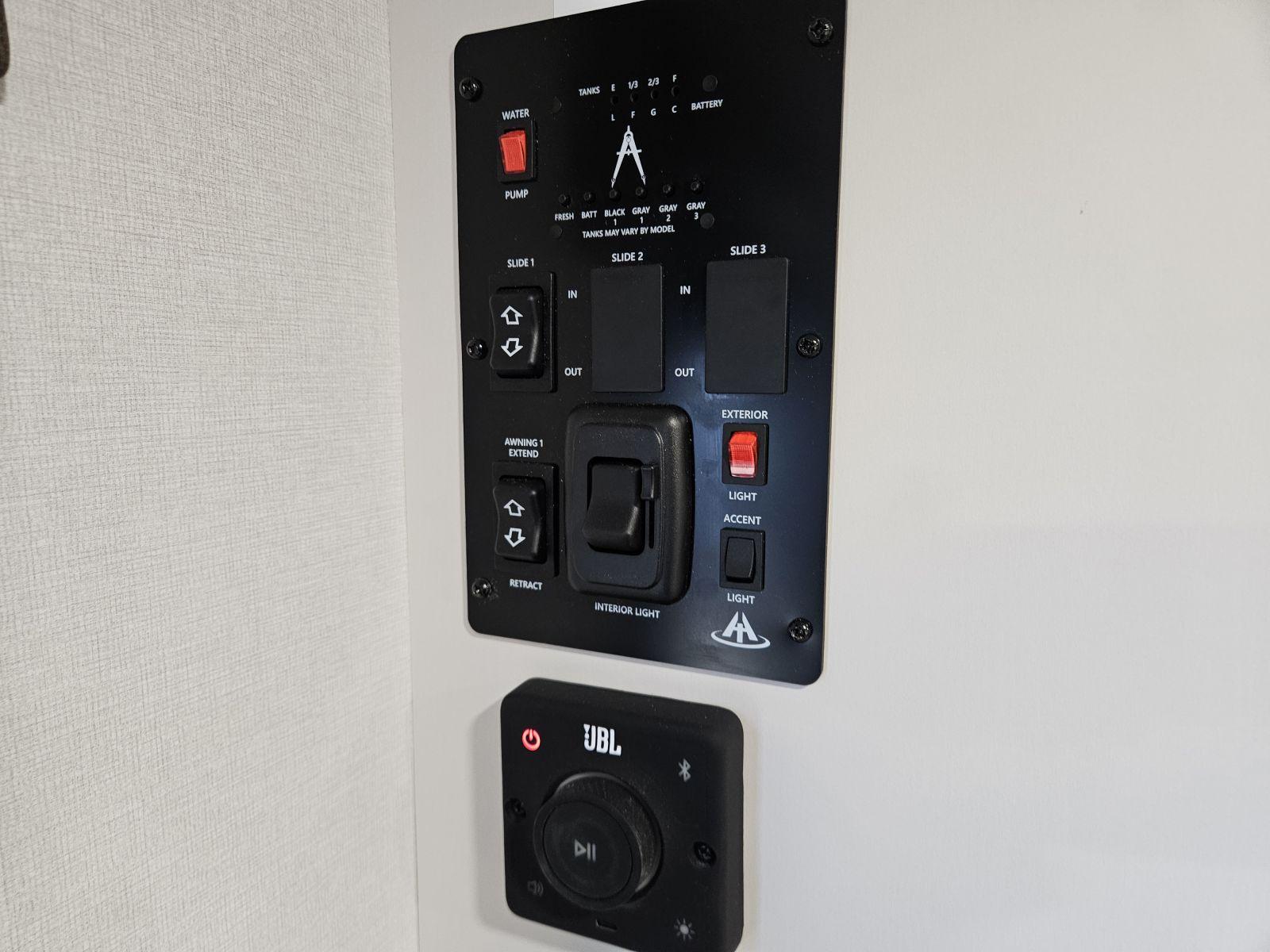 2026 Grand Design 2026 Grand Design Transcend - thumbnail 22