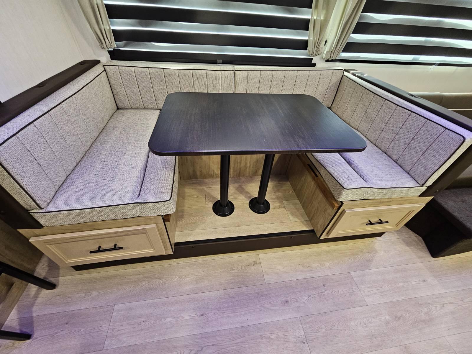 2026 Forest River 2026 Forest River Cherokee Grey Wolf - thumbnail 13