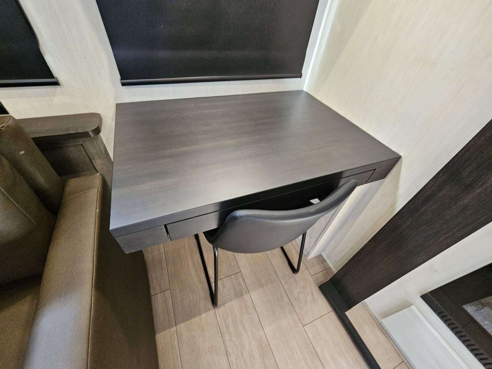 2026 Forest River 2026 Forest River Cherokee Arctic Wolf - thumbnail 8