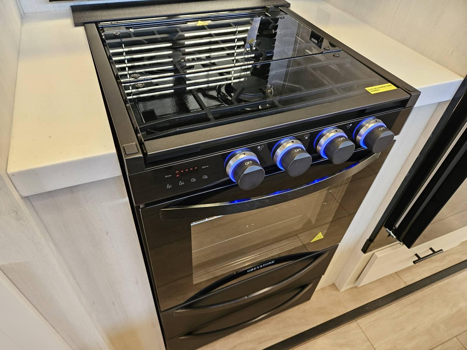 2026 Forest River 2026 Forest River Cherokee Arctic Wolf - thumbnail 11