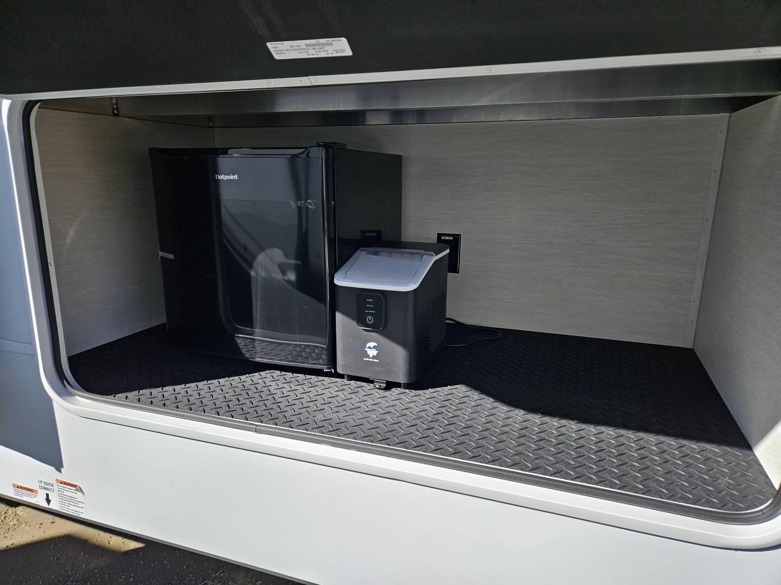 2026 Forest River 2026 Forest River Cherokee Arctic Wolf - thumbnail 34