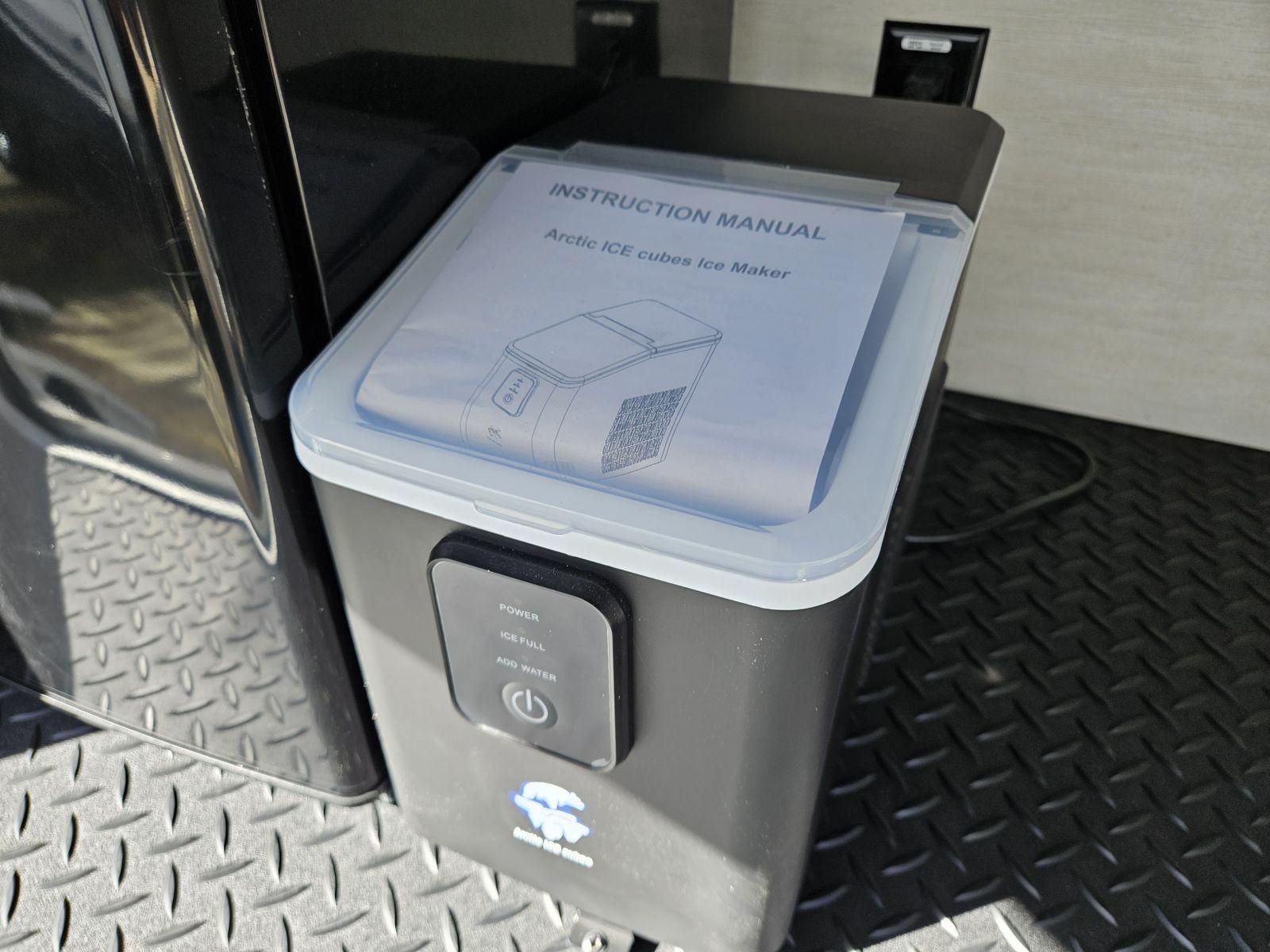 2026 Forest River 2026 Forest River Cherokee Arctic Wolf - thumbnail 35