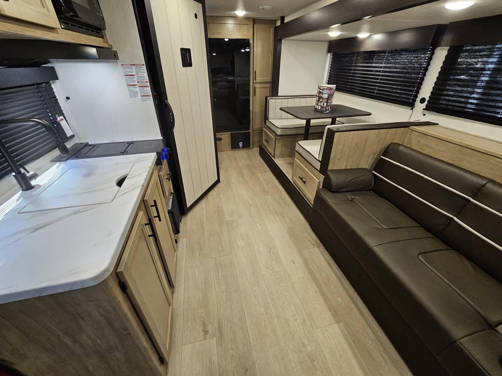 2026 Forest River 2026 Forest River Cherokee Wolf Pup - thumbnail 4