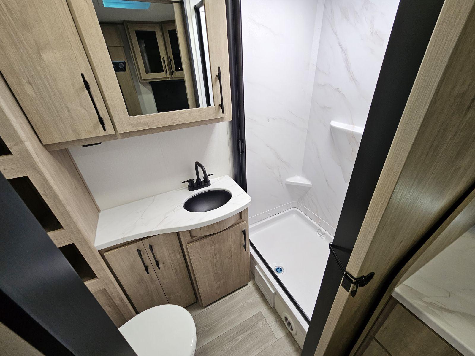 2026 Grand Design 2026 Grand Design Imagine XLS - thumbnail 16